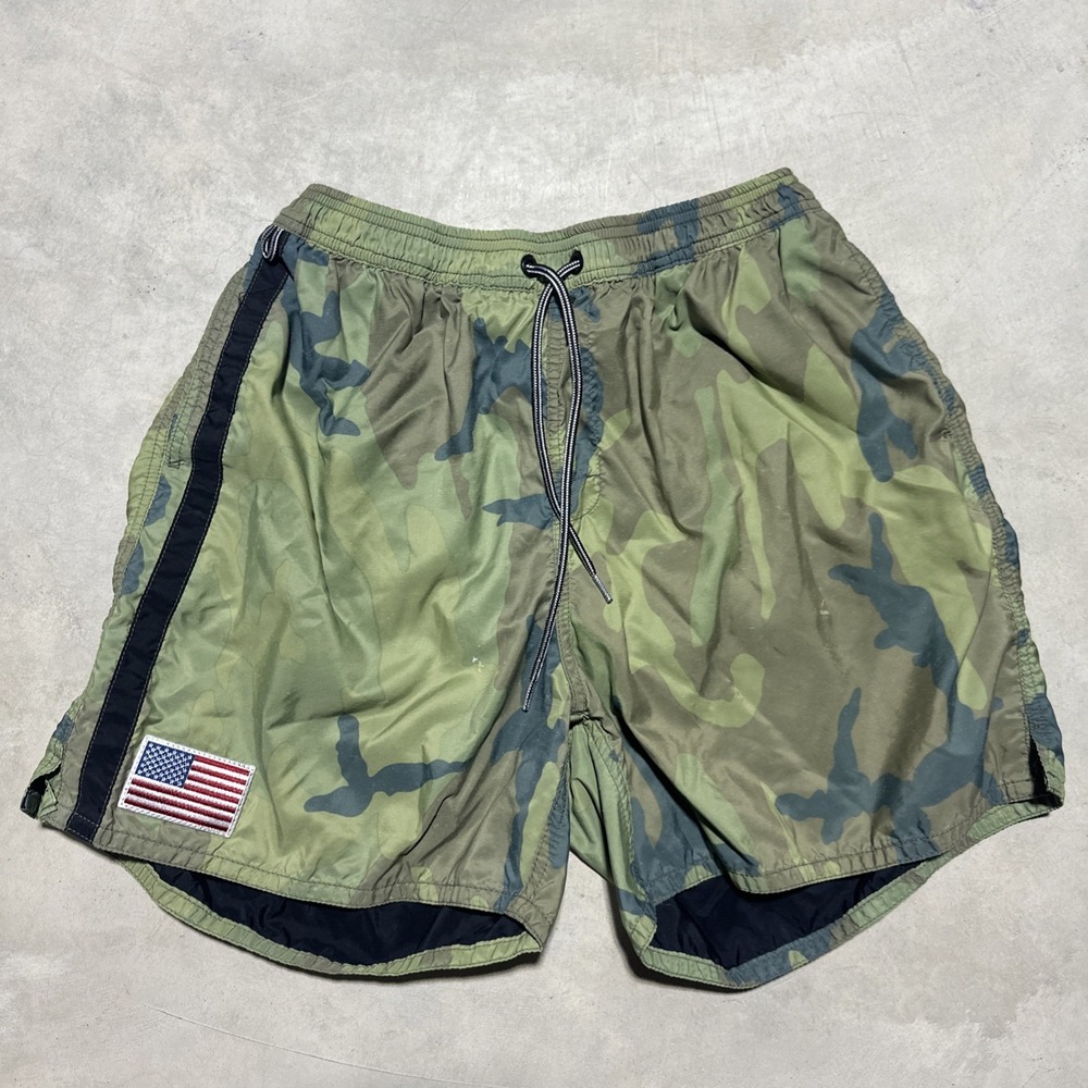 Birdwell Beach Britches Camo Board Shorts USA Flag Patch SZ XL USA MADE 34"